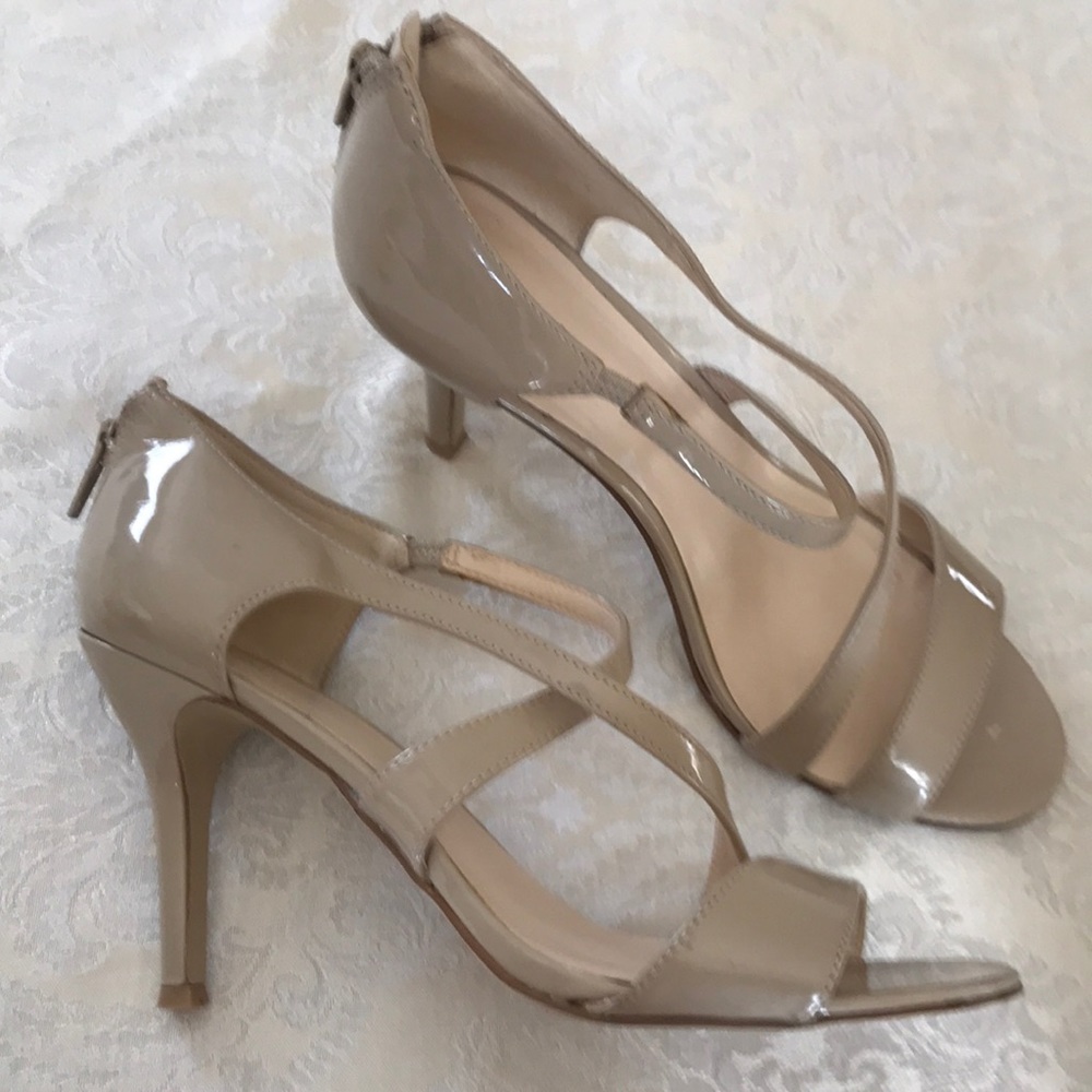 Nine West Nude Patent leather 3 3/4” heels